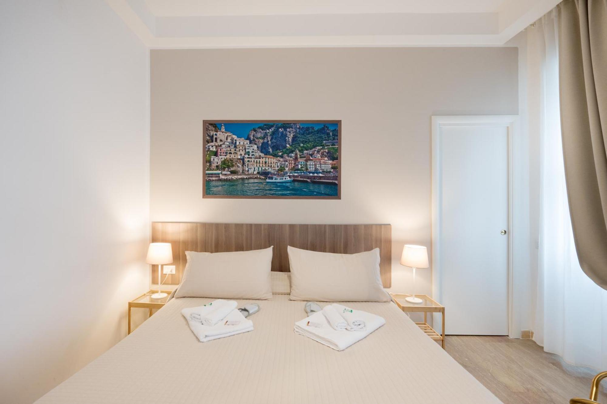 Panoramic Rooms Salerno Luaran gambar