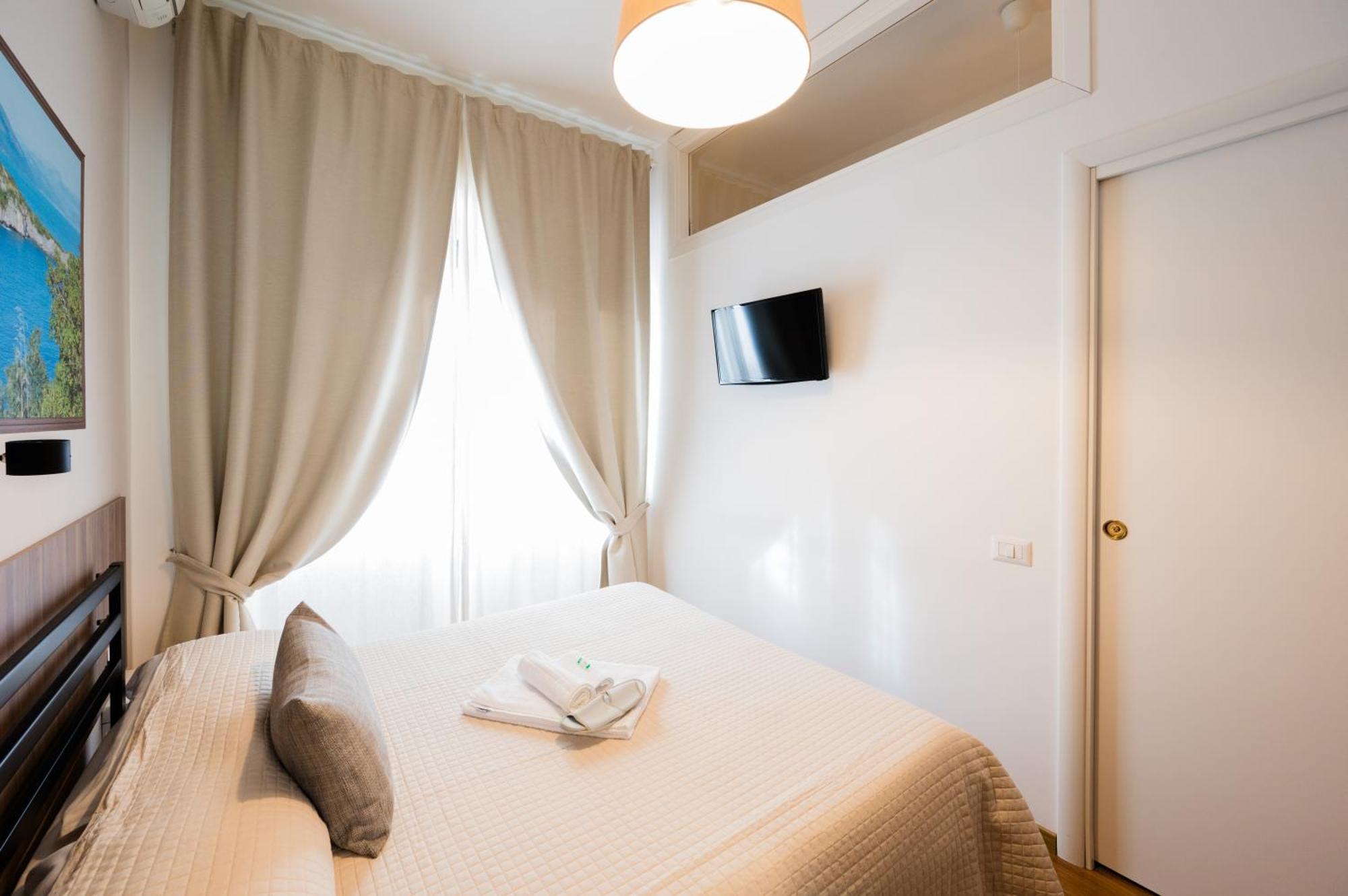 Panoramic Rooms Salerno Luaran gambar