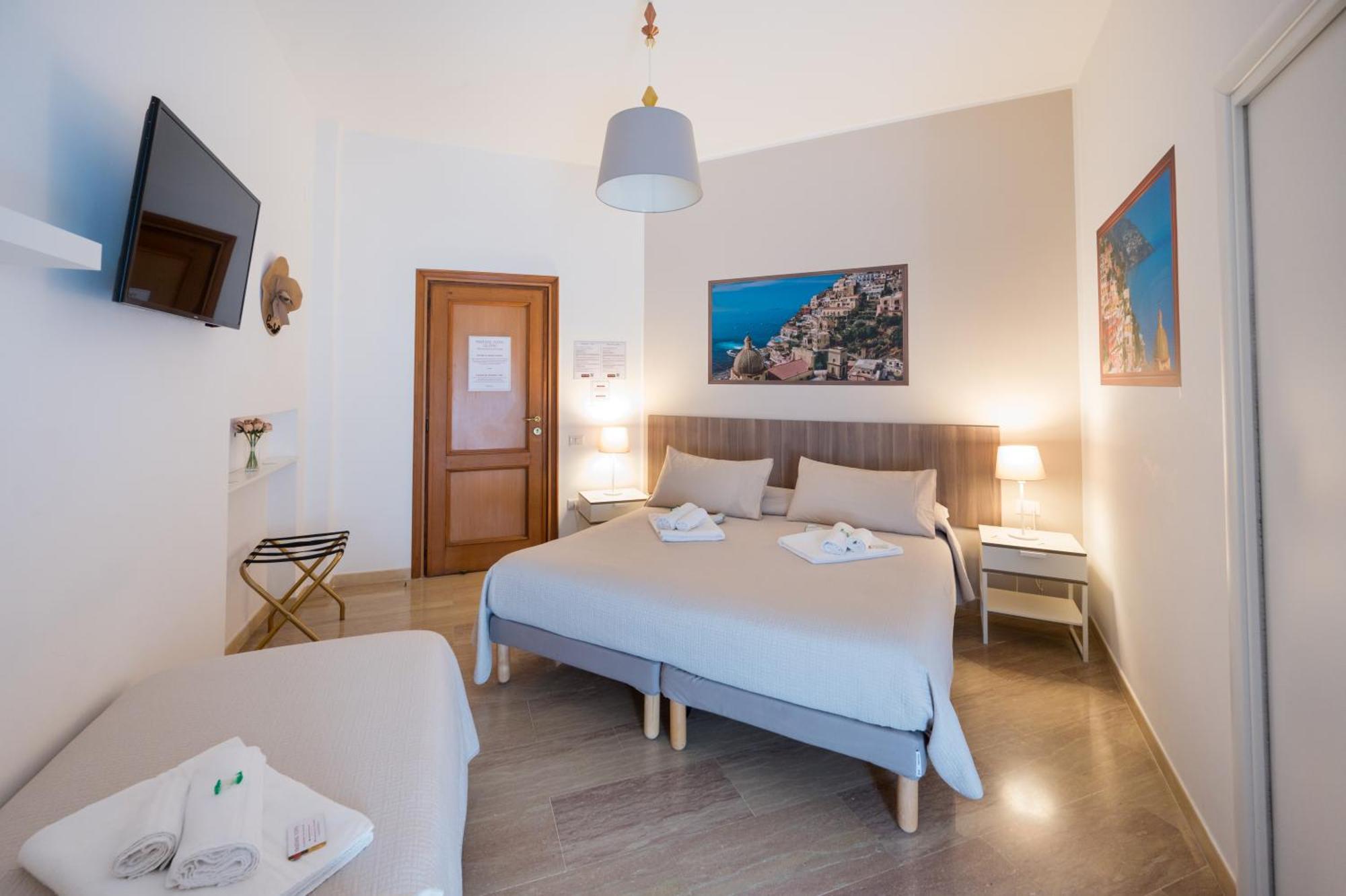 Panoramic Rooms Salerno Luaran gambar