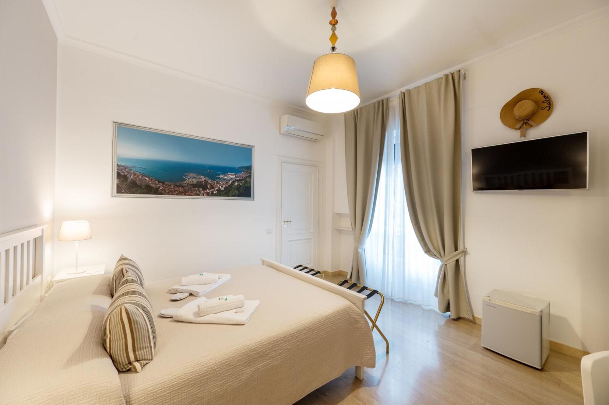 Panoramic Rooms Salerno Luaran gambar