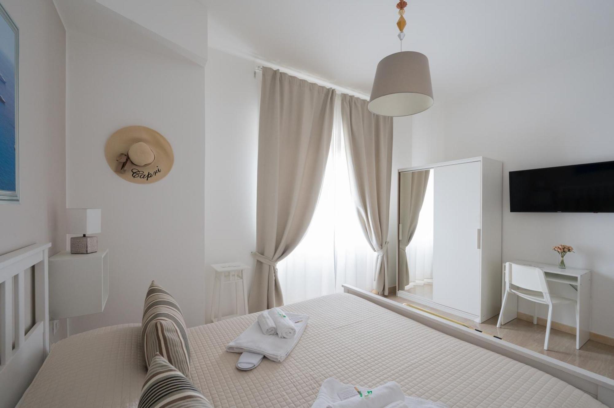 Panoramic Rooms Salerno Luaran gambar